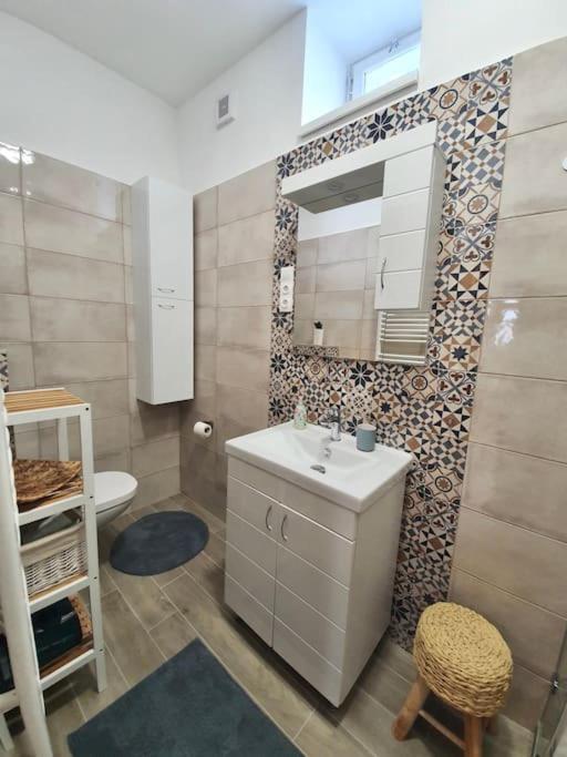 Andrea Apartman Miskolc Belvarosaban Bagian luar foto